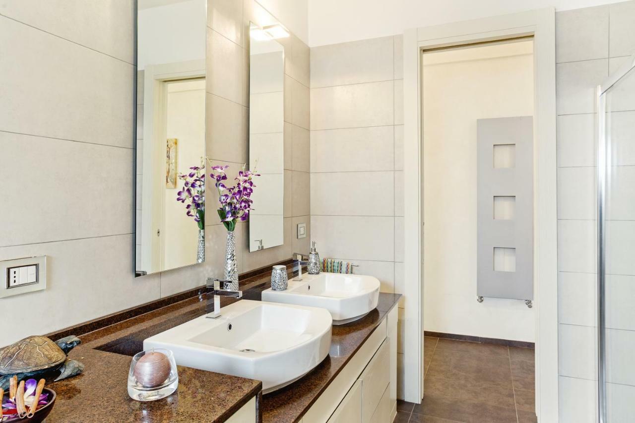 Bari Airport Seaview Apartment المظهر الخارجي الصورة